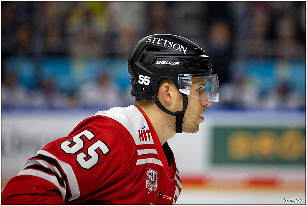 PENNY DEL; Koelner Haie- Straubing Tigers; Koeln, 09.10.2022